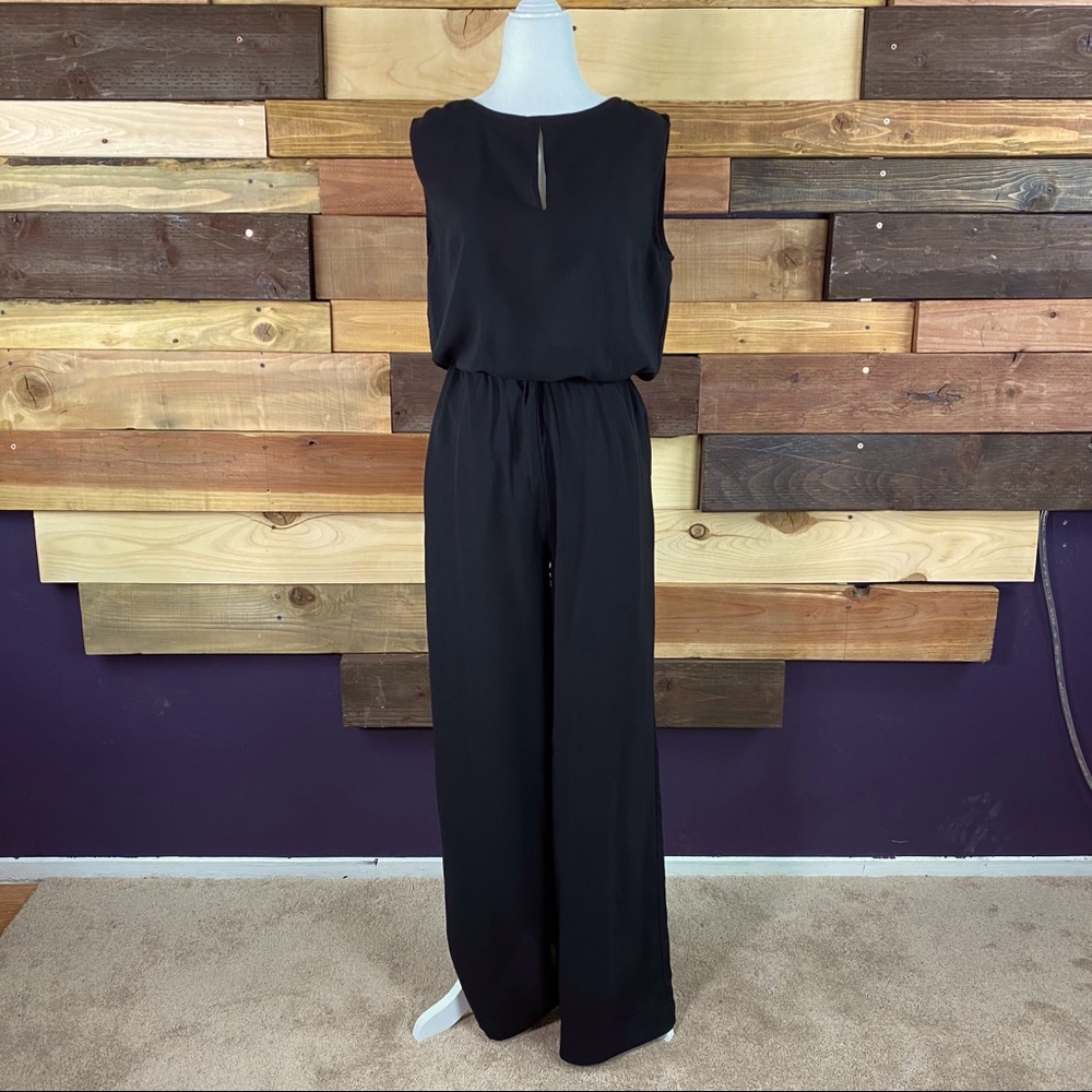 Black palazzo